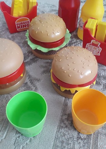 Renkli Burger King Oyuncak Seti