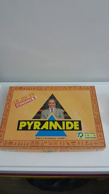 Pyramıde oyun