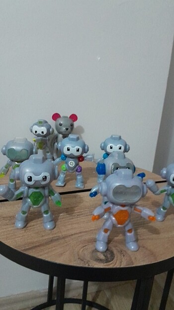 Robot figürleri