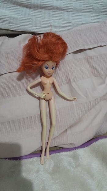 Barbie bebek 