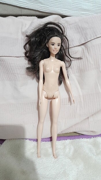 Barbie bebek 