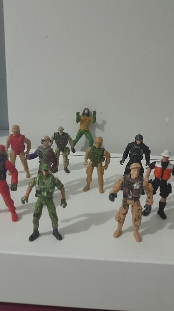 Beden Renk Action figürleri