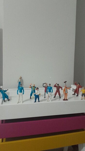 Action figürleri