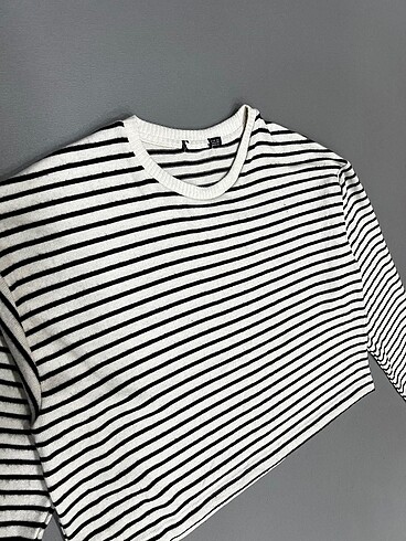 Stradivarius STRADİVARİUS ÇİZGİLİ CROP