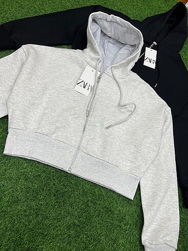 ZARA KAPŞONLU HIRKA