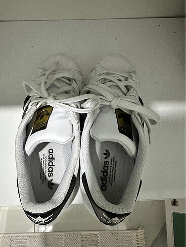37 Beden Adida superstar