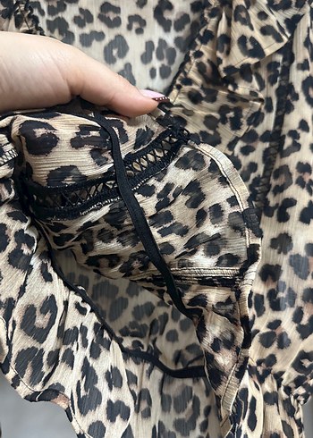 Kahverengi Leopar Desenli Uzun Kollu Bluz - Görsel 5