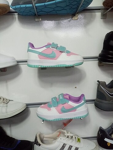 Nike kız çocuk spor ayakkabı