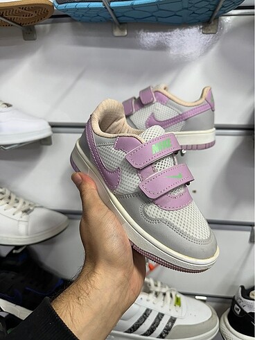31 Beden mor Renk Nike kız çocuk spor ayakkabı