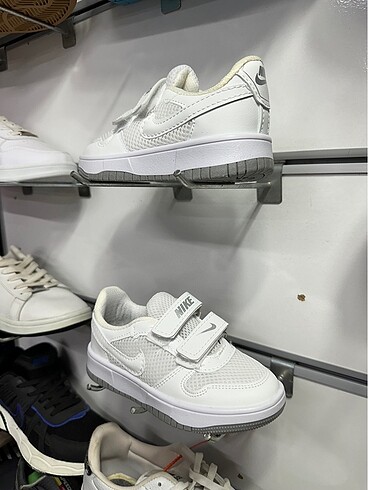 Nike Çocuk spor ayakkabı nike beyaz