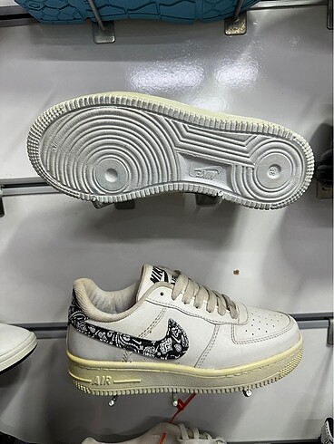 38 Beden beyaz Renk Nike kadın spor ayakkabı