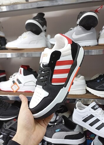 Adidas erkek spor ayakkabı 