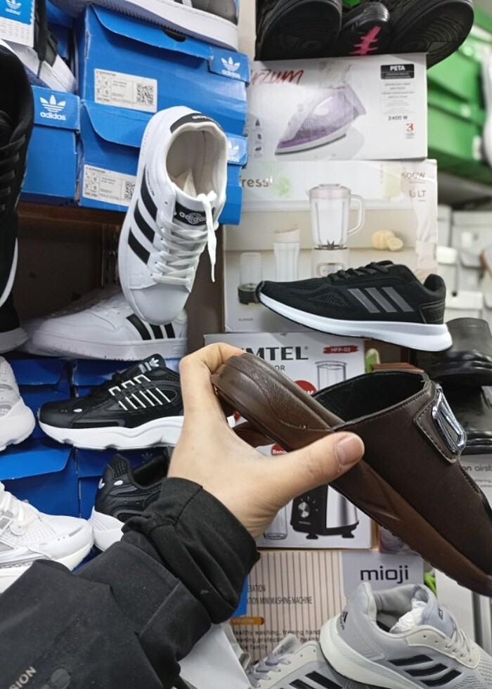 Valentino garavani erkek terlik kahverengi  - Görsel 4