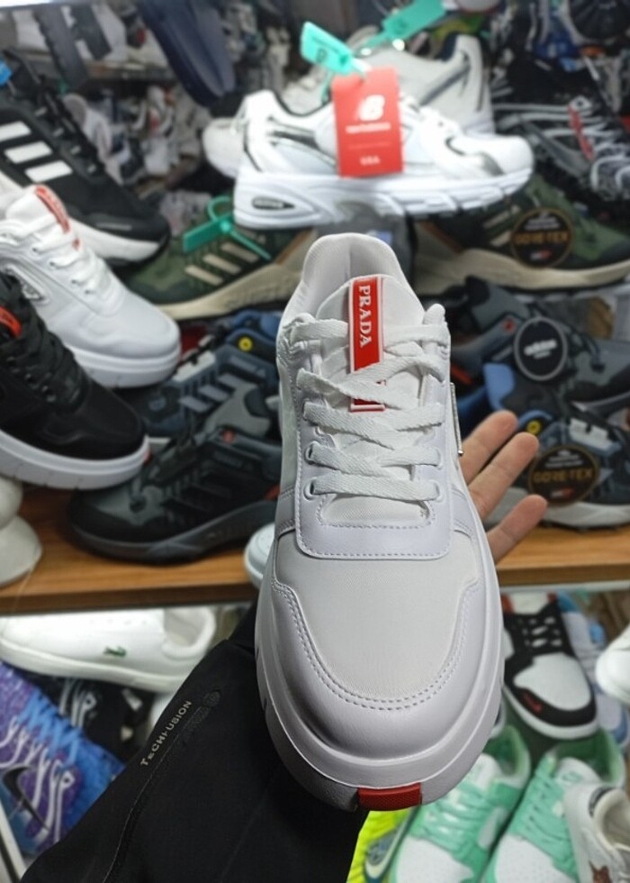 Orjinal prada Milano erkek spor ayakkabı  - Görsel 5