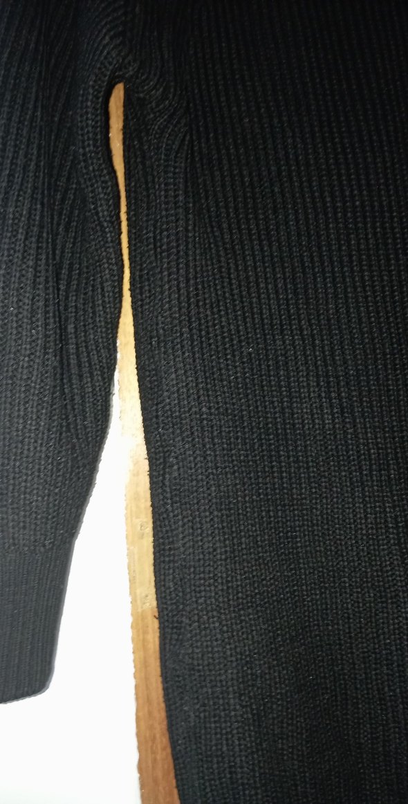 Siyah Boğazlı Örgü Kadın Kazak - Görsel 3