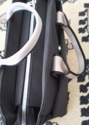 Siyah Deri Kadın El Çantası - Görsel 2