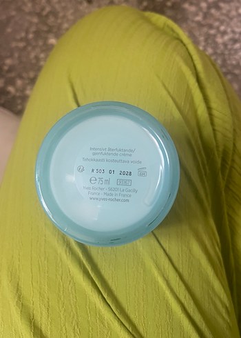 Yves Rocher Yüz nemlendirici