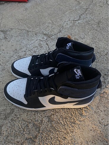 Nike Nike Air Jordan Mid