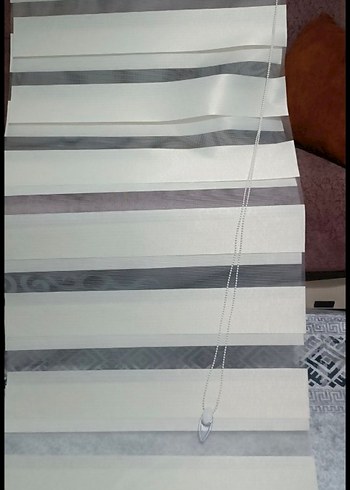 Beyaz Çizgili Zebra Perde - Görsel 5