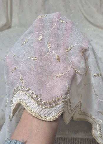 İşlemeli Parlak Tül Perde - Görsel 8