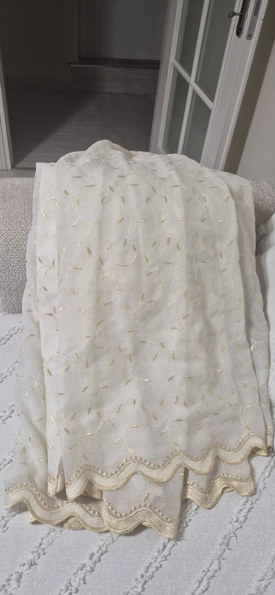 İşlemeli Parlak Tül Perde - Görsel 4