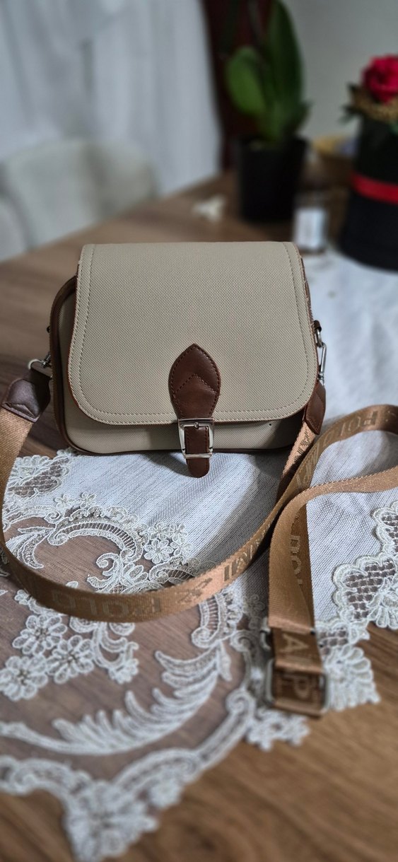 Bej Deri Kadın Çanta, Kemer Detaylı - Görsel 5