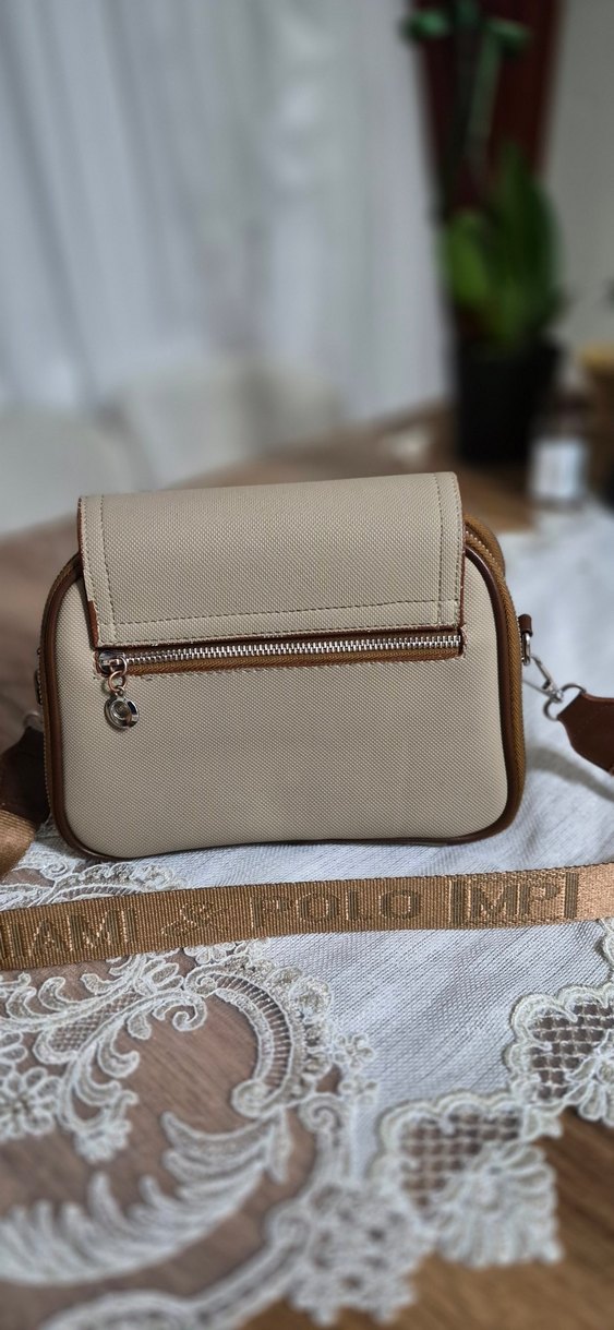 Bej Deri Kadın Çanta, Kemer Detaylı - Görsel 2