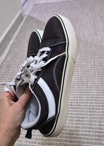 Kadın Siyah Spor Ayakkabı Beyaz Bağcıklı - Görsel 9