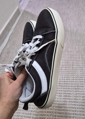 Kadın Siyah Spor Ayakkabı Beyaz Bağcıklı - Görsel 8