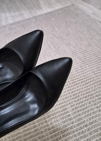 Kadınca Siyah Stiletto Topuklu Kadın Ayakkabı - Görsel 5