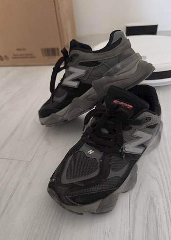 New Balance Siyah Kadın Spor Ayakkabı, Dolgu Topuk, 38 numara