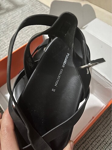 Pull and Bear Sandalet