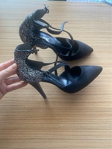 Diğer Stiletto
