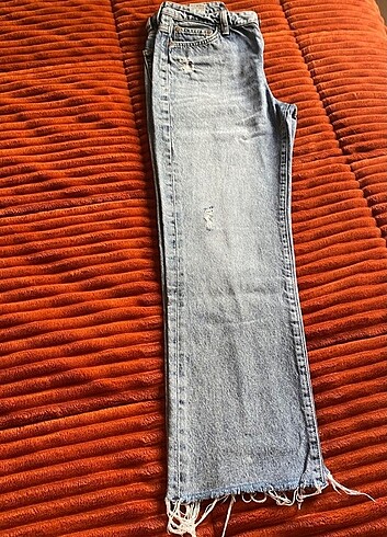34 Beden mavi Renk Orjinal mavi straight jean