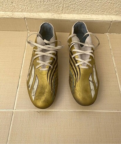 Adidas krampon