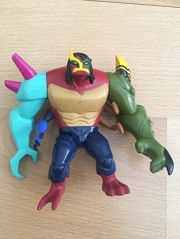 Ben10 Ultimate Kevin Orijinal Figür