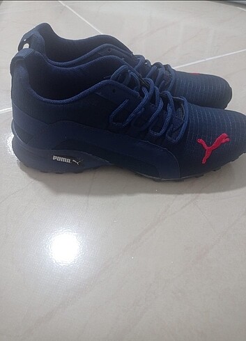 43 Beden lacivert Renk Puma spor ayakkabı