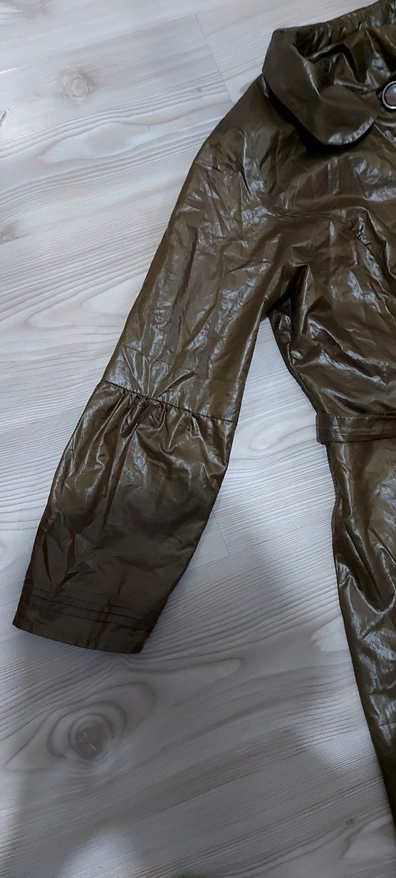 Kahverengi  Uzun Kuşaklı Yağmurluk - Görsel 3