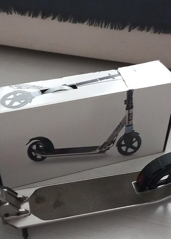 Decathlon Gri Çocuk Scooter'ı