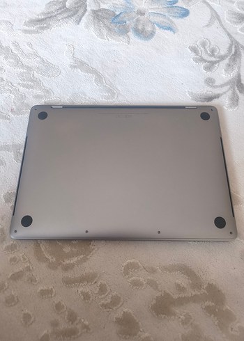 Macbook Pro 2019 Tocuhbar - Görsel 2