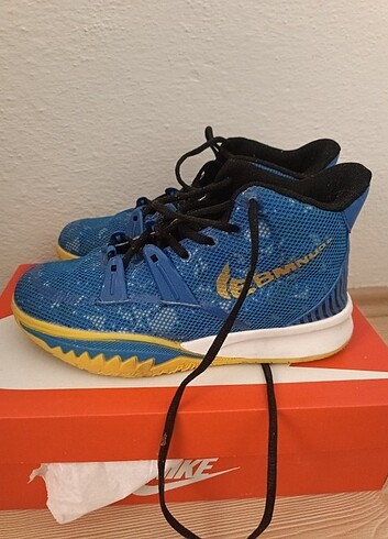 Nike kyrie 7