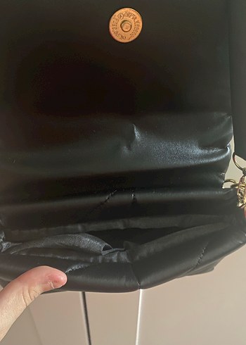 Zincir Detaylı Siyah Kadın Çanta - Görsel 3