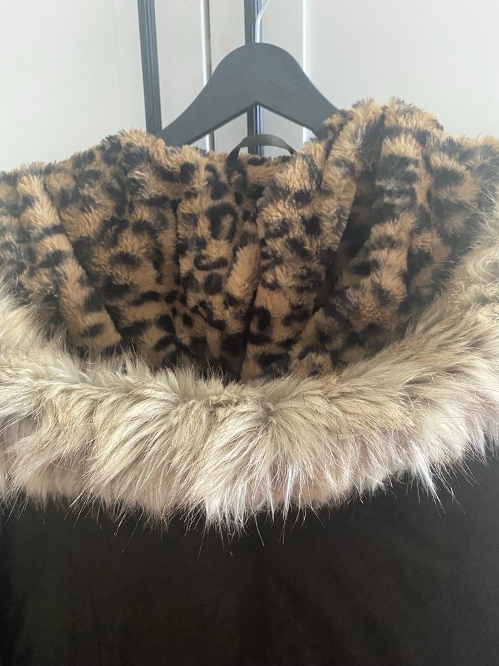 Leopar Desenli Kadın Mont - Görsel 5