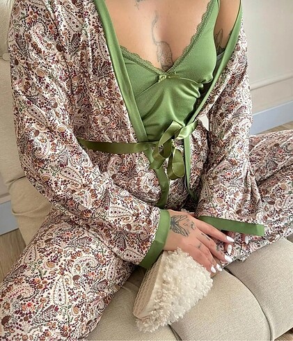 m Beden Pijama takımı