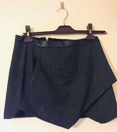 Zara etek short