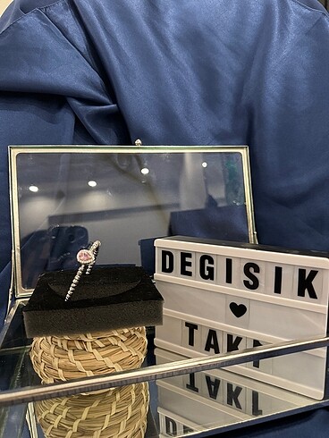 Pembe damla taşlı Çelik kelepçe