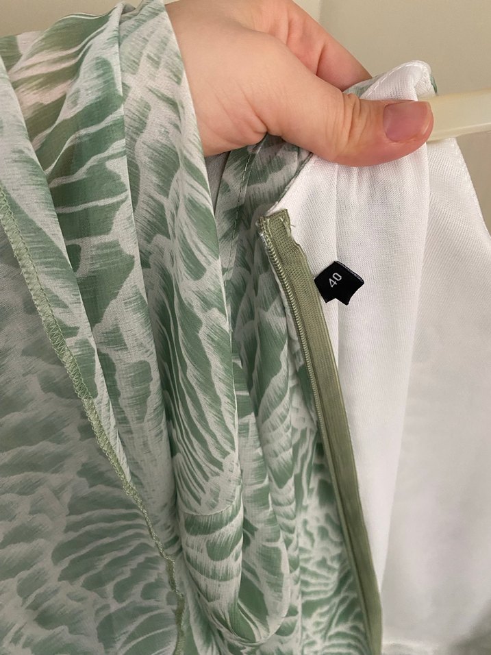 Yeşil Desenli pelerinli elbise, uzun , Robalı - Görsel 4