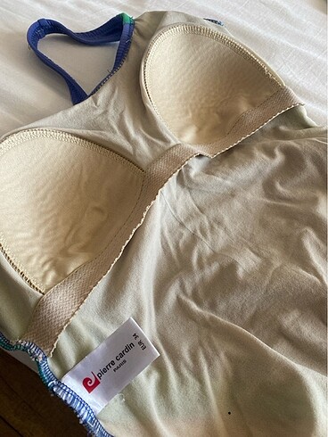 34 Beden pierre cardin mayo