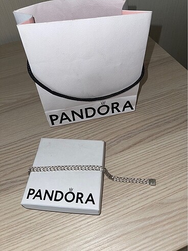 Beden Pandora timeless Pave Küba Zincir Bileklik