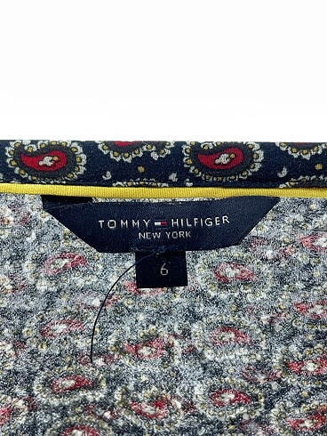34 Beden çeşitli Renk Tommy Hilfiger Gömlek %70 İndirimli.